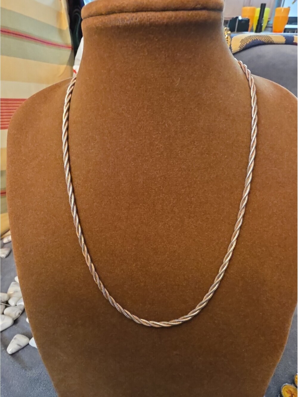 Sterling Double Twisted Chain Necklace Signed 925 Italy GLO 19.43 Gs 18 inch